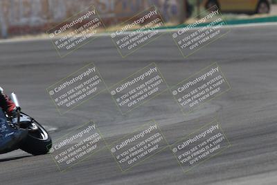 media/Apr-20-2025-AHRMA (Sun) [[393a79c373]]/Race/Group 10/Turn 4b/